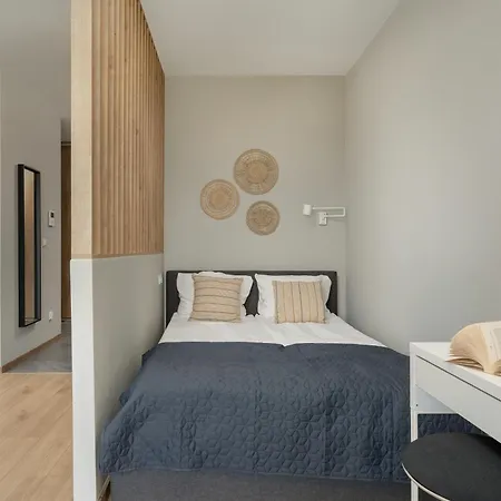 Bright Browary Wroclawskie With Parking By Renters