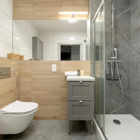 Apartment Bright Browary Wroclawskie With Parking By Renters Wroclaw